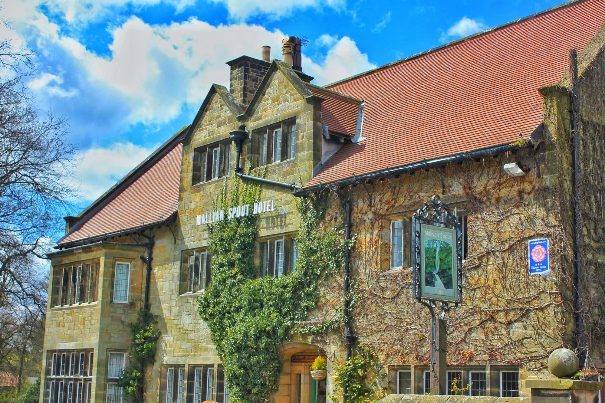 Mallyan Spout Hotel ゴースランド エクステリア 写真
