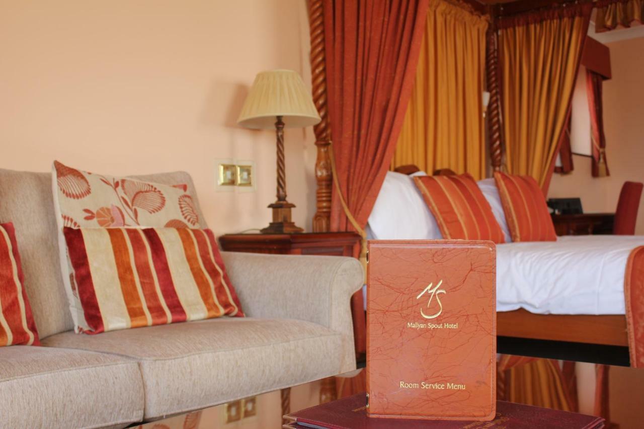 Mallyan Spout Hotel ゴースランド エクステリア 写真