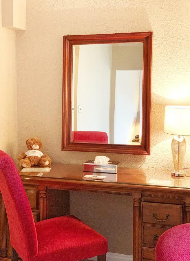 Mallyan Spout Hotel ゴースランド エクステリア 写真