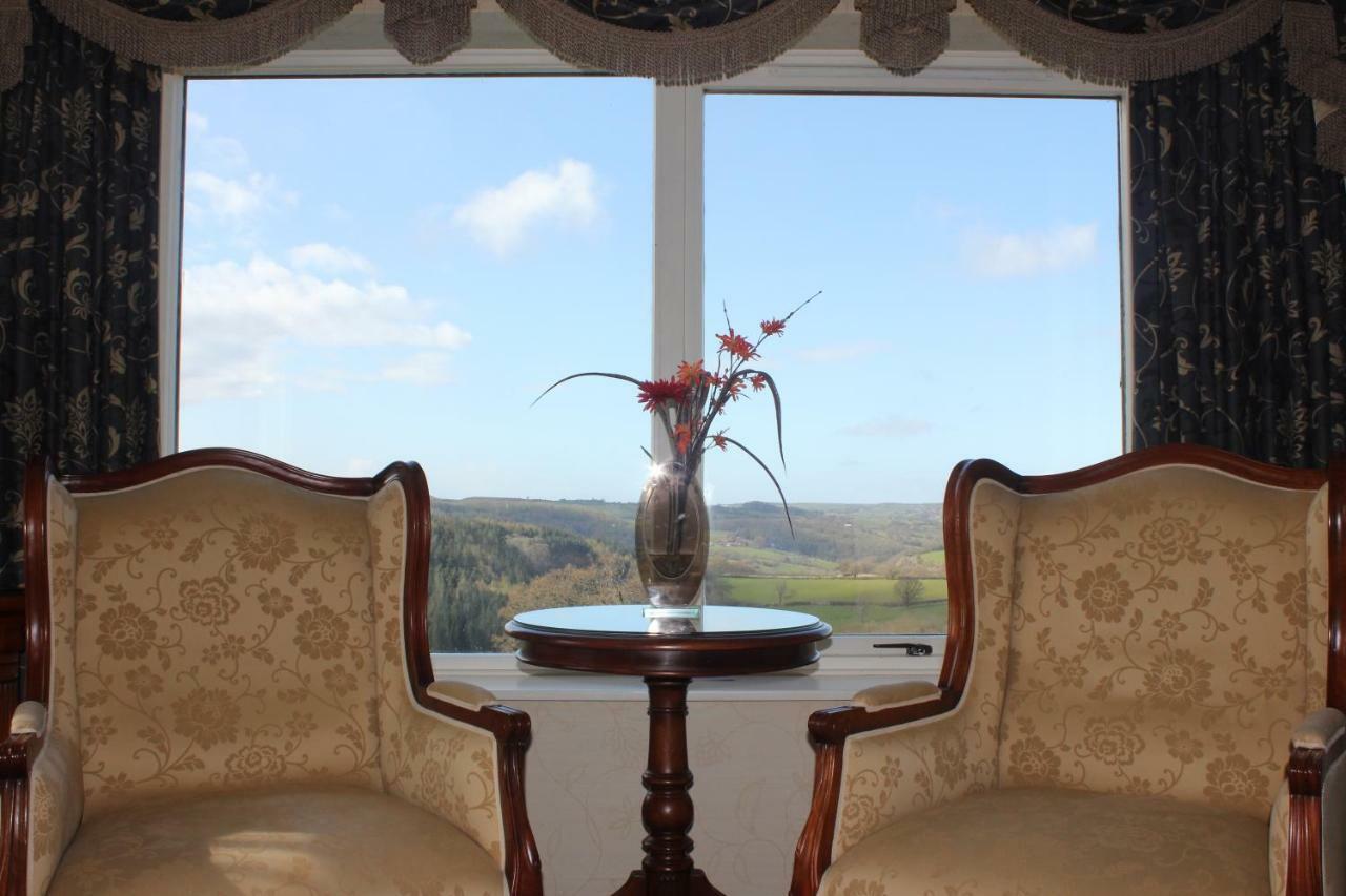Mallyan Spout Hotel ゴースランド エクステリア 写真